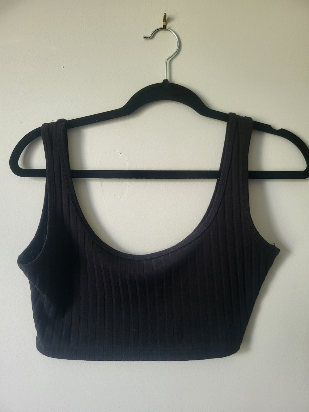 Pink Lily Black Ribbed Scoop Crop Tank
